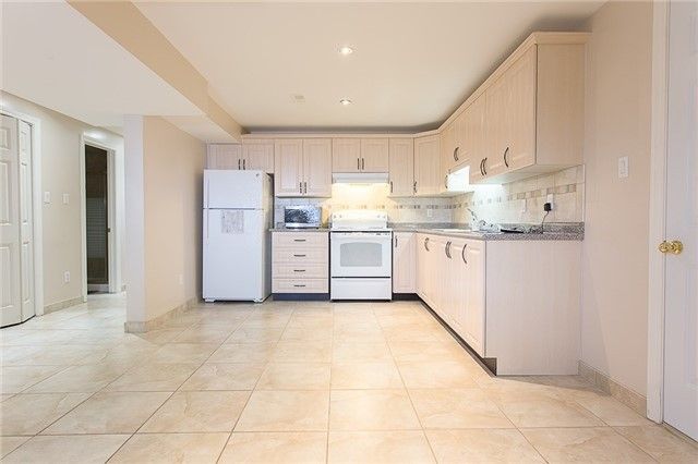 Bsmt - 50 Gilroy Dr, Toronto, M1P1Z9 | Image 2