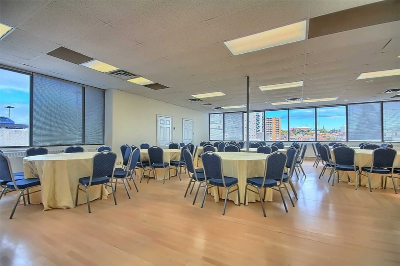 22 King St W, Oshawa, L1H1A3 | Image 2