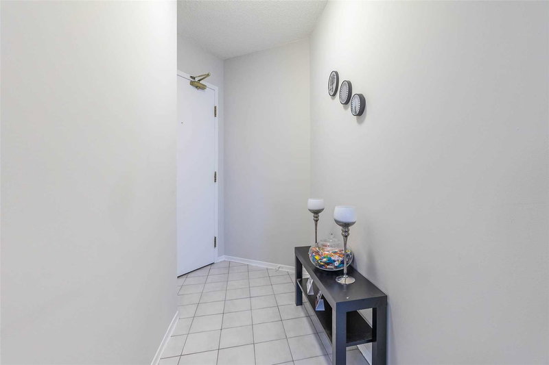 310 - 2550 Lawrence Ave E, Toronto, M1P4Z3 | Image 2