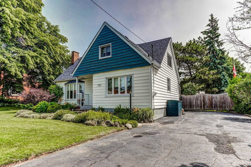 755 Somerville St, Oshawa, L1G4J4 | Image 2