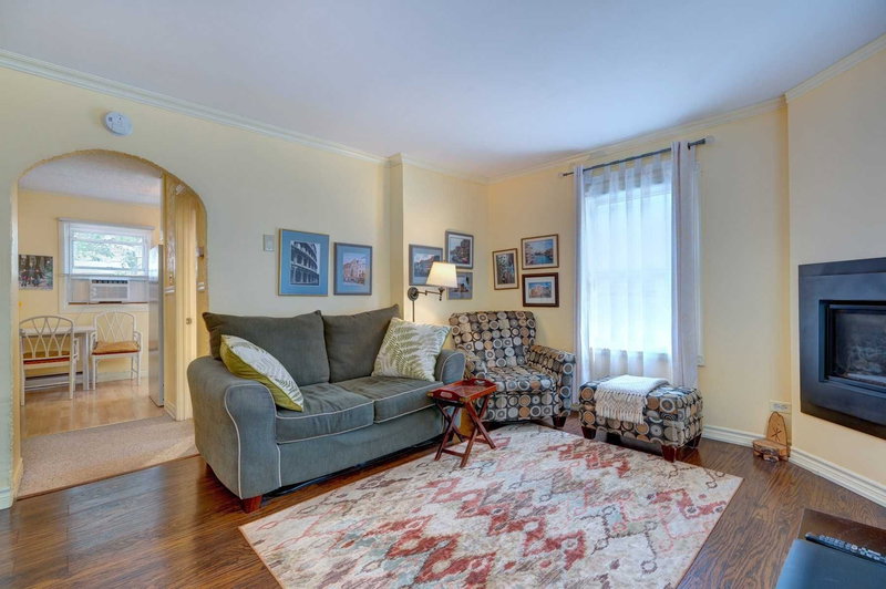 24 York St, Ajax, L1S1S8 | Image 2