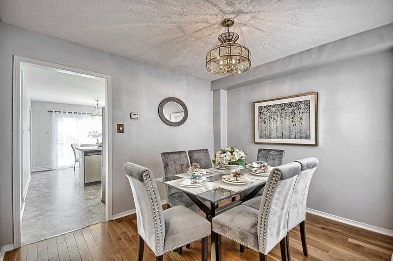 25 Fieldnest Cres, Whitby, L1R1Z5 | Image 2