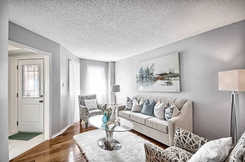 25 Fieldnest Cres, Whitby, L1R1Z5 | Image 3