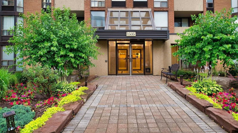 109 - 1535 Diefenbaker Crt, Pickering, L1V3W2 | Image 3