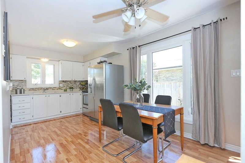 43 Ormond Dr, Oshawa, L1G7E3 | Image 3