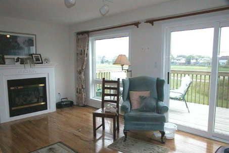 1585 Avonmore Sq, Pickering, L1X7H5 | Image 2