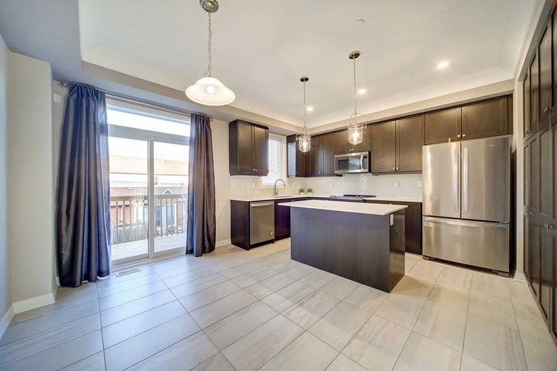 238 London Lane, Ajax, L1T0N5 | Image 3