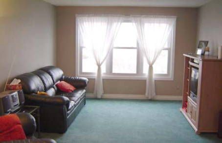 325 Aztec Dr, Oshawa, L1J7T4 | Image 2