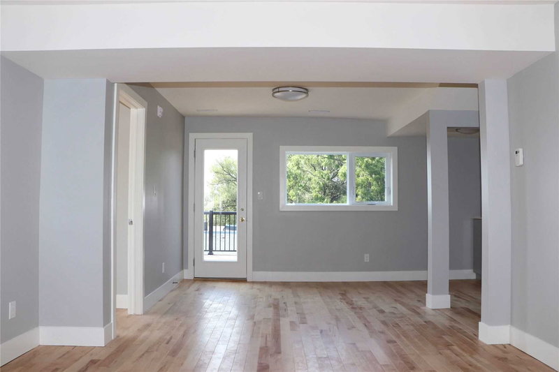 6 - 2174 Queen St E, Toronto, M4E1E4 | Image 2