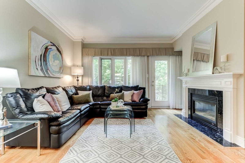 59D Woodbine Ave, Toronto, M4L 3P1 | Image 2