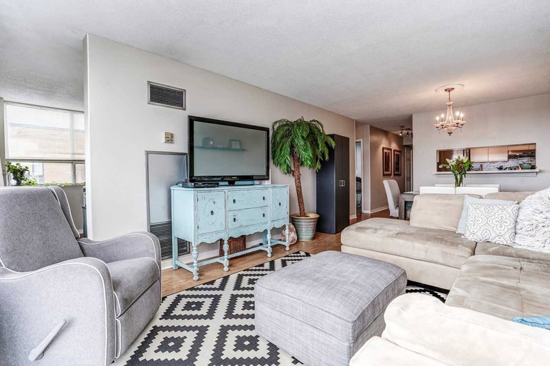 815 - 1665 Pickering Pkwy, Pickering, L1V6L4 | Image 3