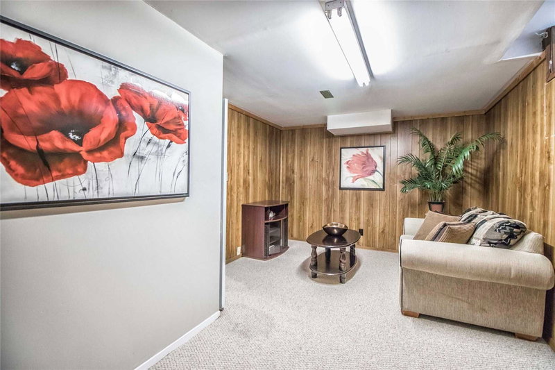 Bsmt - 38 Loradeen Cres, Toronto, M1B1T8 | Image 3