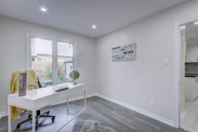 33 Windsor Ave, Ajax, L1S2B1 | Image 3