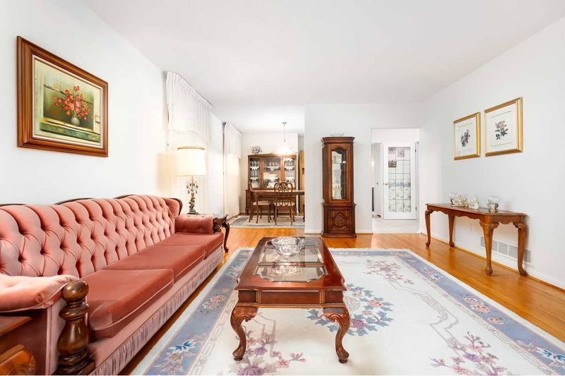 21 Aspendale Dr, Toronto, M1P4J7 | Image 3