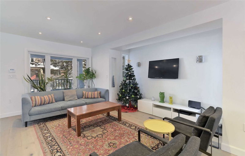 16 Woodlee Rd, Toronto, M4E2R1 | Image 3