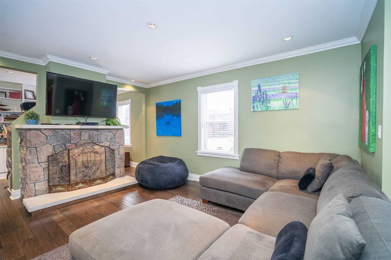 1717 Brock St S, Whitby, L1N4M7 | Image 3