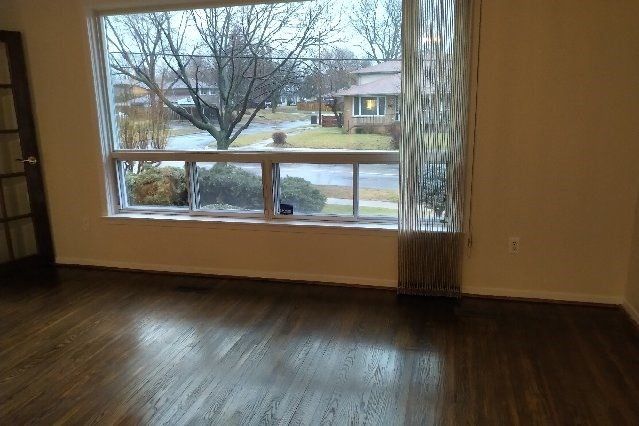 Upper - 14 Pitfield Rd, Toronto, M1S1Y1 | Image 2