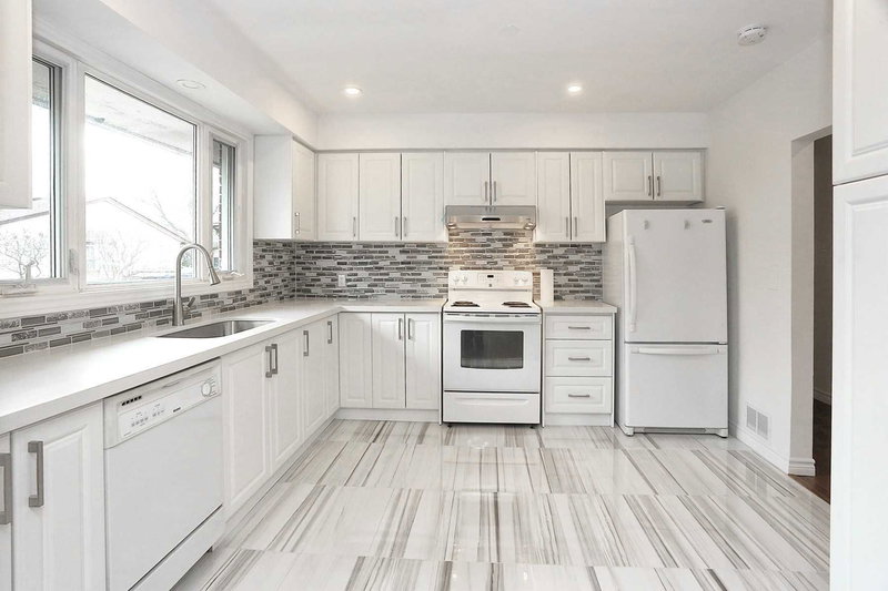 899 Glen St E, Oshawa, L1J3T9 | Image 3