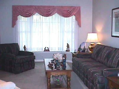 5048 William St, Pickering, L1Y1B2 | Image 3