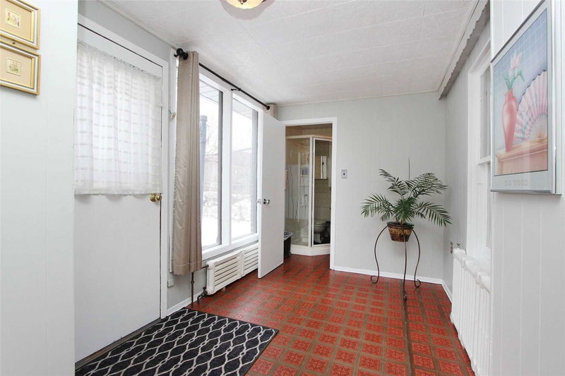 20 Mill St, Oshawa, L1H2Z3 | Image 3