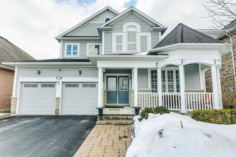 373 Carnwith Dr E, Whitby, L1M2M1 | Image 2