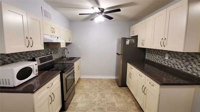 Unit 1 — 110 Ling Rd, Toronto - West Hill image-0-4