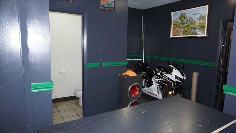 Room2