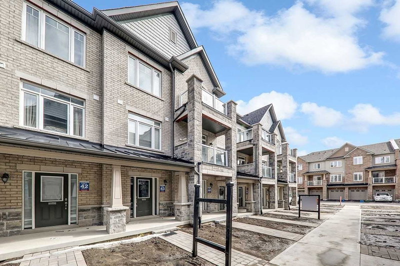 2560 Ladyfern Crossing, Pickering, L1X0E6 | Image 2