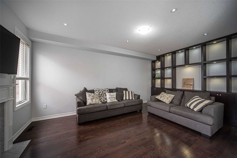 44 Gillett Dr, Ajax, L1Z0N7 | Image 3