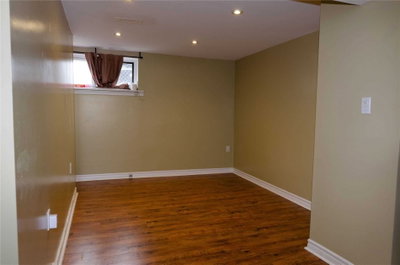Detached House leased at Lower-7 Kencliff Crescent, Toronto, Ontario, M1P4E2 - Bendale - MLS: E4734260