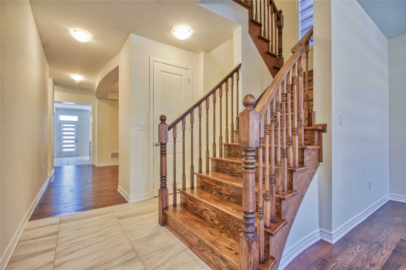 43 Westfield Dr, Whitby, L1P 1Y5 | Image 2