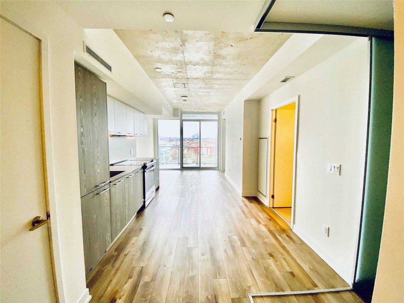 1023 - 30 Baseball Pl, Toronto, M4M0E8 | Image 2