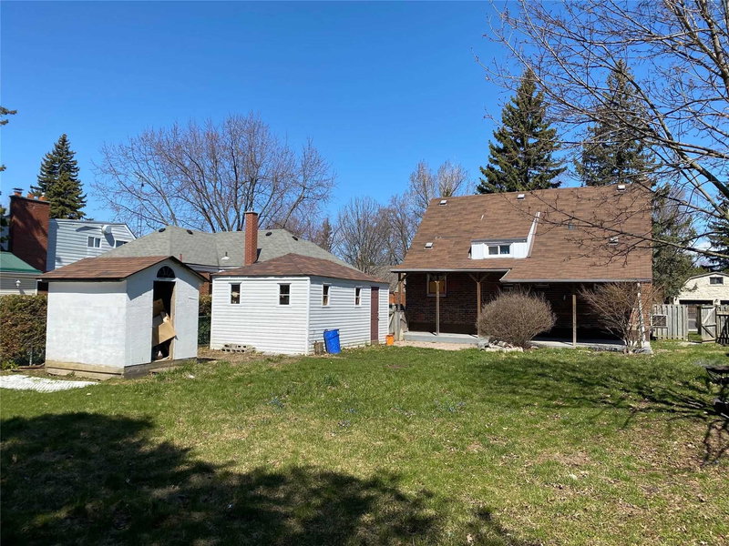 233 Oakridge Dr, Toronto, M1M2B5 | Image 3