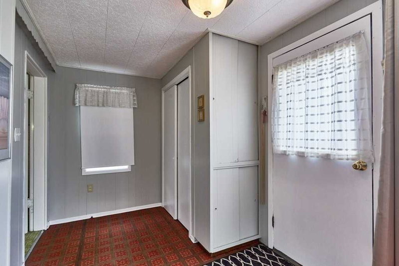 20 Mill St, Oshawa, L1H2Z3 | Image 3