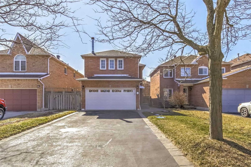 11 Iles St, Ajax, L1T 3V4 | Image 2