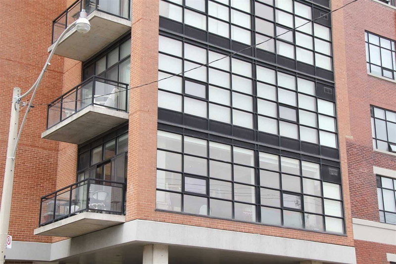 218 - 68 Broadview Ave, Toronto, M4M2E6 | Image 3