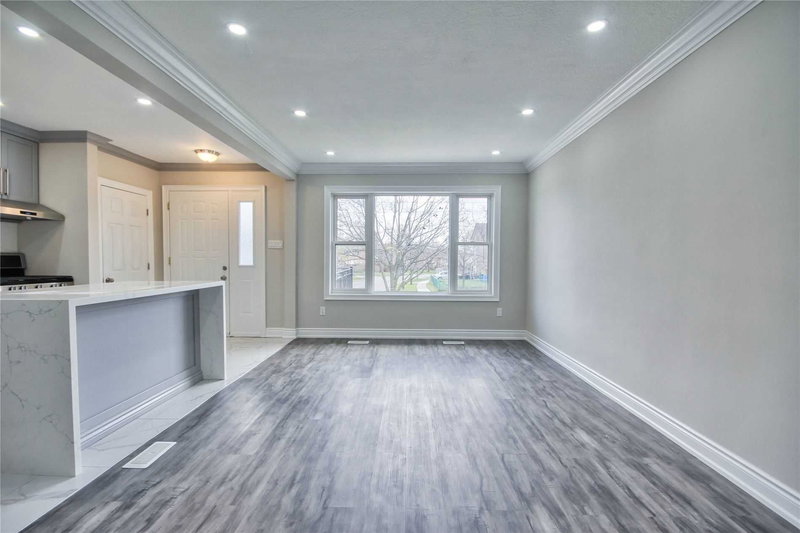 168 Painted Post Dr, Toronto, M1H1T7 | Image 3