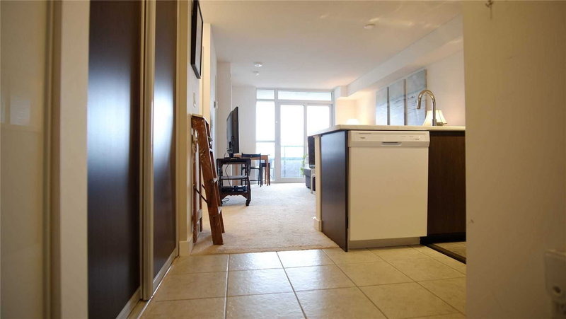 416 - 8 Trent Ave, Toronto, M4C0A6 | Image 3