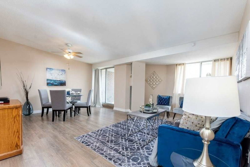 612 - 4062 Lawrence Ave E, Toronto, M1E4V5 | Image 3