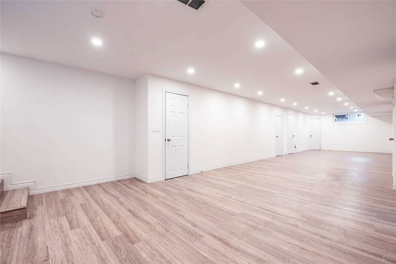 Lower - 899 Glen St E, Oshawa, L1J3T9 | Image 3