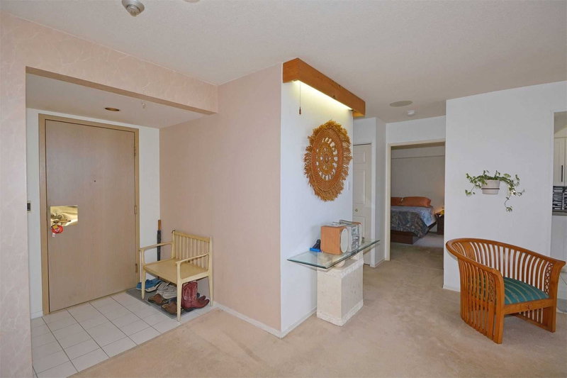 704 - 3233 Eglinton Ave E, Toronto, M1J3N6 | Image 2