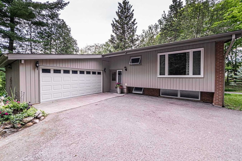3225 Greenwood Rd, Pickering, L0H1H0 | Image 2