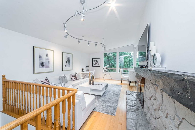 3225 Greenwood Rd, Pickering, L0H1H0 | Image 3