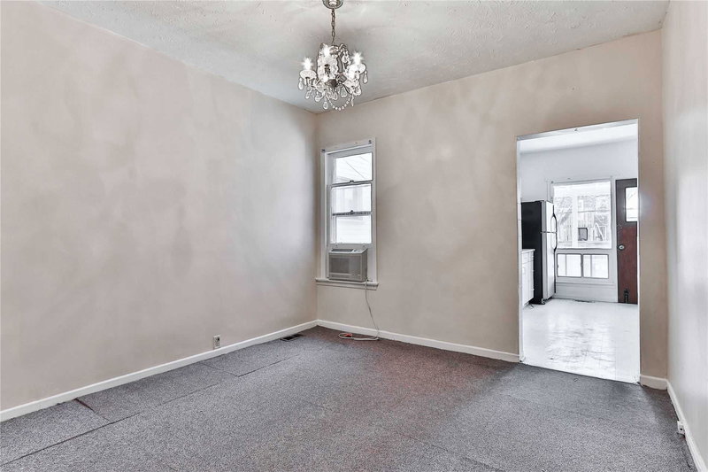 21 Shudell Ave, Toronto, M4J1C5 | Image 3