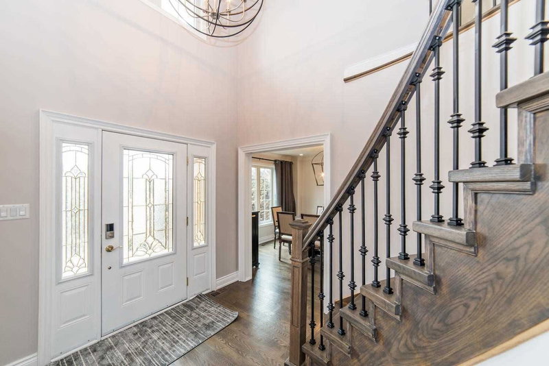 55 Mull Cres, Clarington, L1E2E2 | Image 3