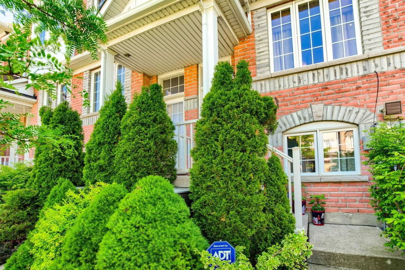 49 Wilkes Cres, Toronto, M1L 0B4 | Image 2