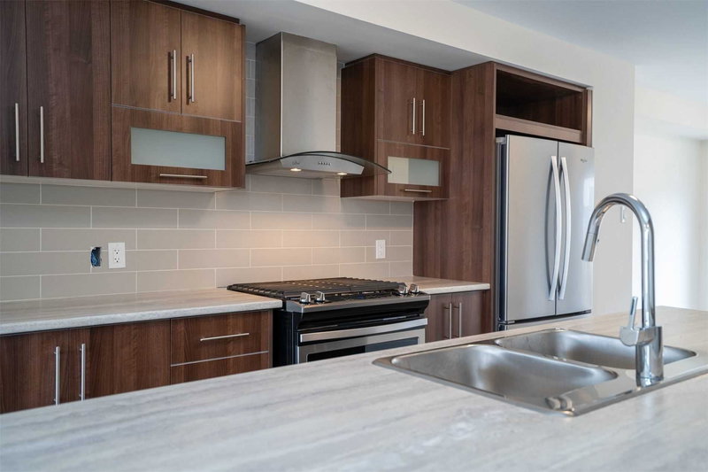 34 Shawfield Way, Whitby, L1R0N8 | Image 3