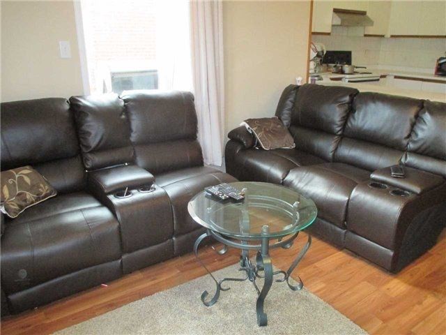 17 Lenthall Ave, Toronto, M1B2C7 | Image 2