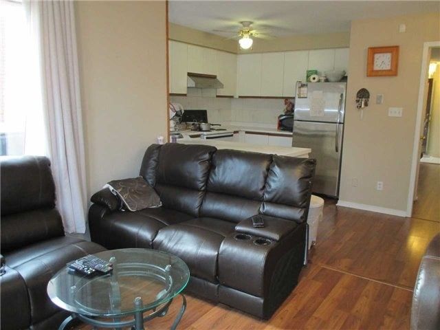 17 Lenthall Ave, Toronto, M1B2C7 | Image 3