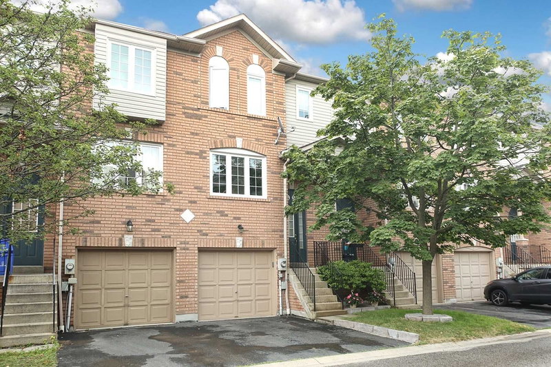 36 - 99 Aspen Park Way, Whitby, L1N9M7 | Image 2